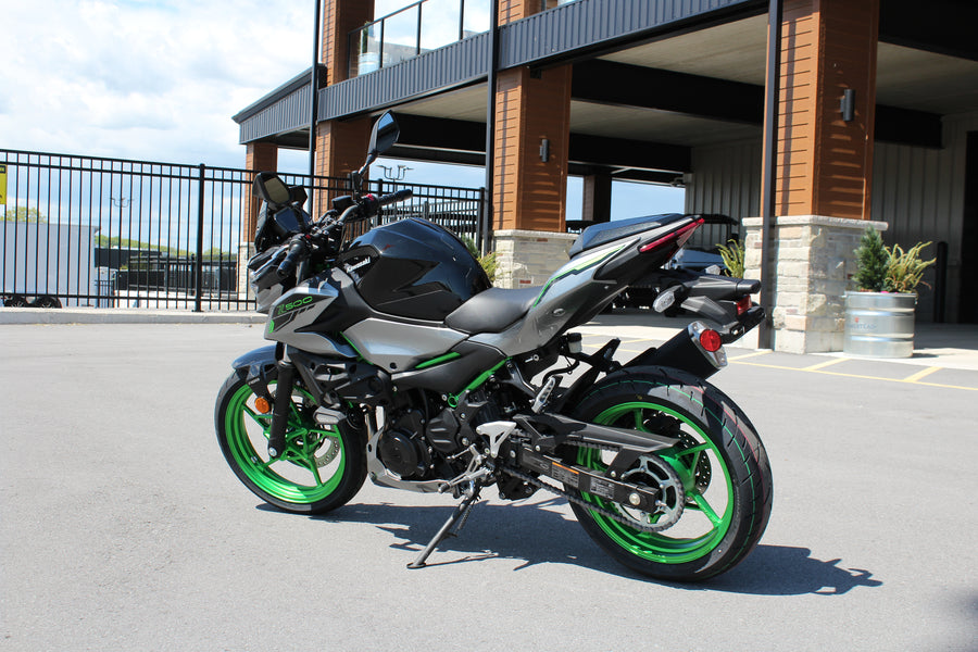 2025 KAWASAKI Z500 SE