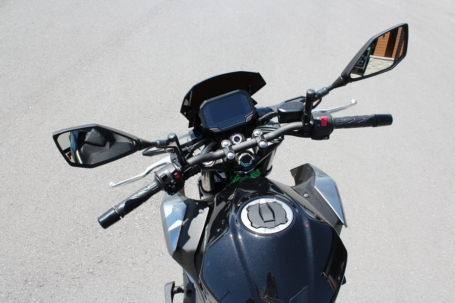 2025 KAWASAKI Z500 SE