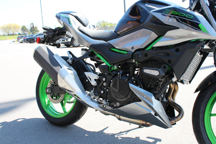 2025 KAWASAKI Z500 SE