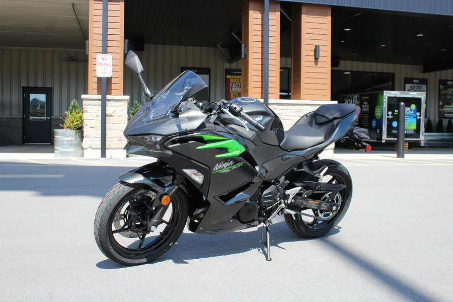 2025 KAWASAKI NINJA 500