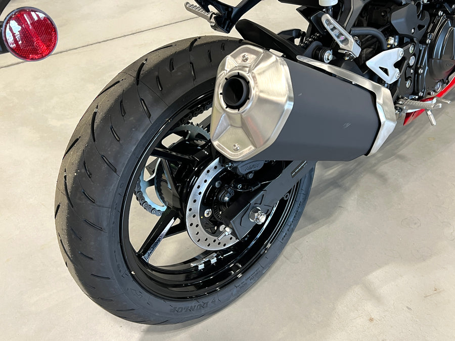 2026 KAWASAKI NINJA 500 SE