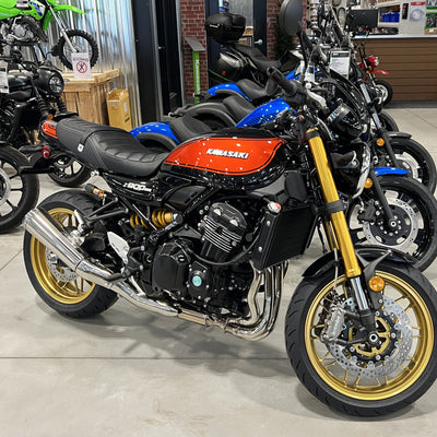 2026 KAWASAKI Z900RS SE