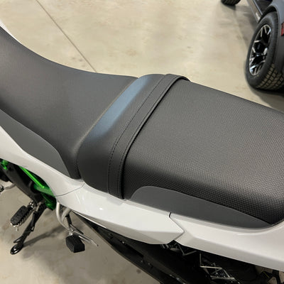 2026 KAWASAKI KLE500 SE