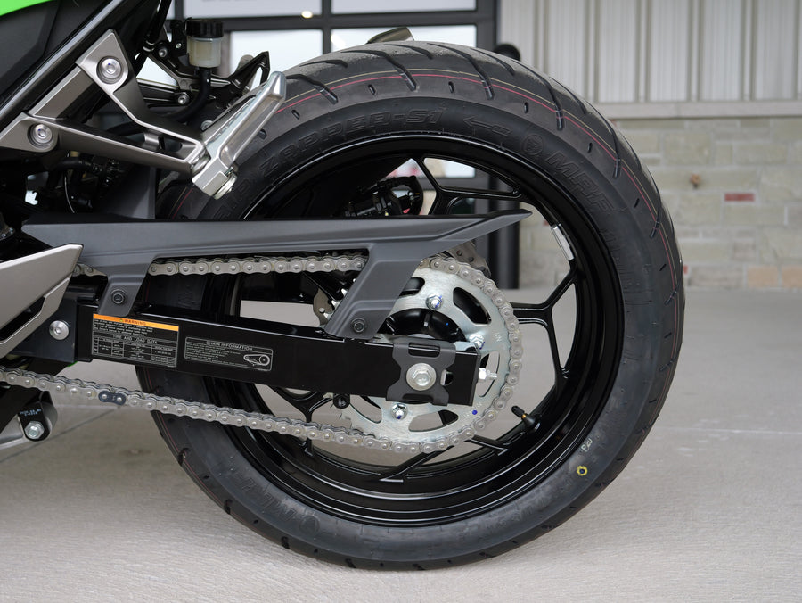 2026 KAWASAKI NINJA 300