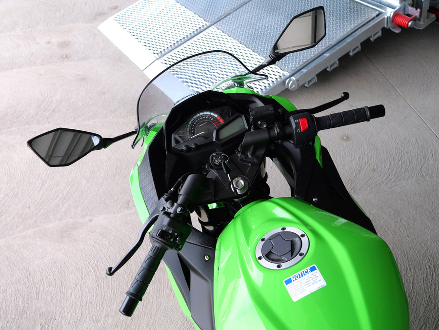2026 KAWASAKI NINJA 300