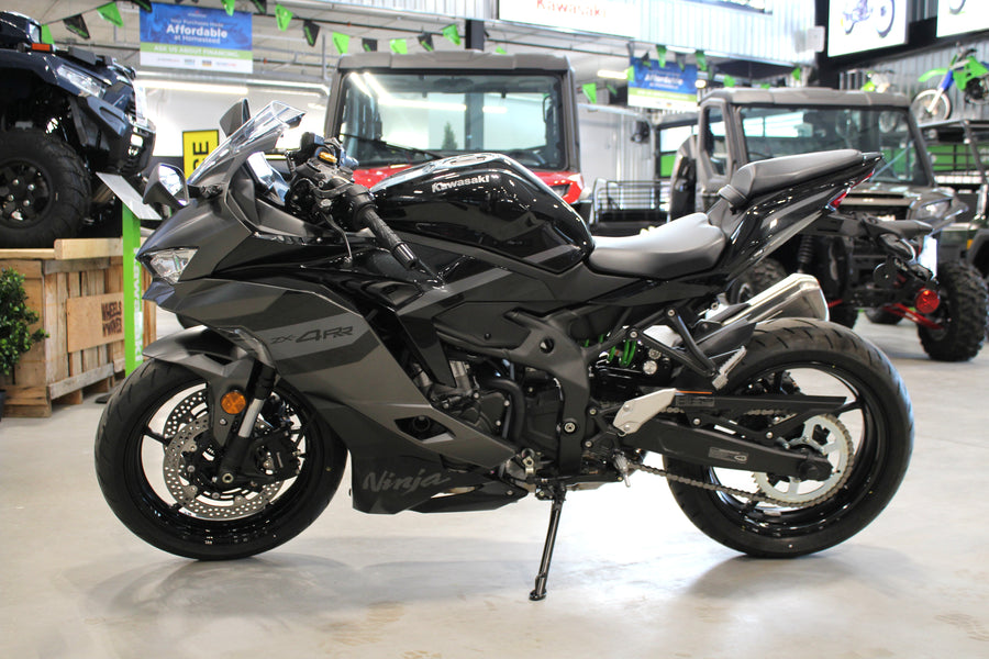 2026 KAWASAKI NINJA ZX-4RR