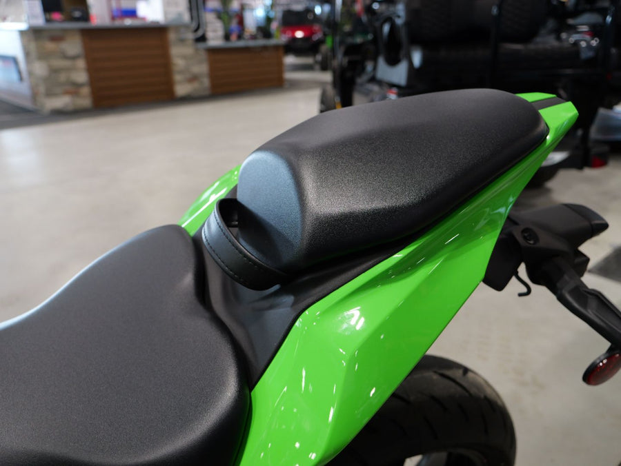 2026 KAWASAKI NINJA ZX-4RR