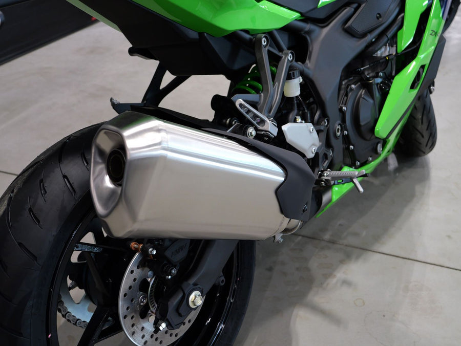 2026 KAWASAKI NINJA ZX-4RR