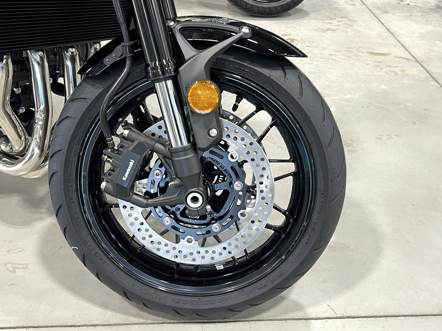 2026 KAWASAKI Z900RS
