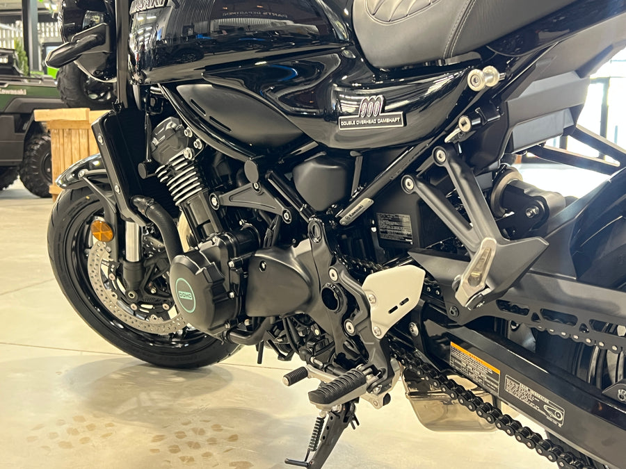 2026 KAWASAKI Z900RS