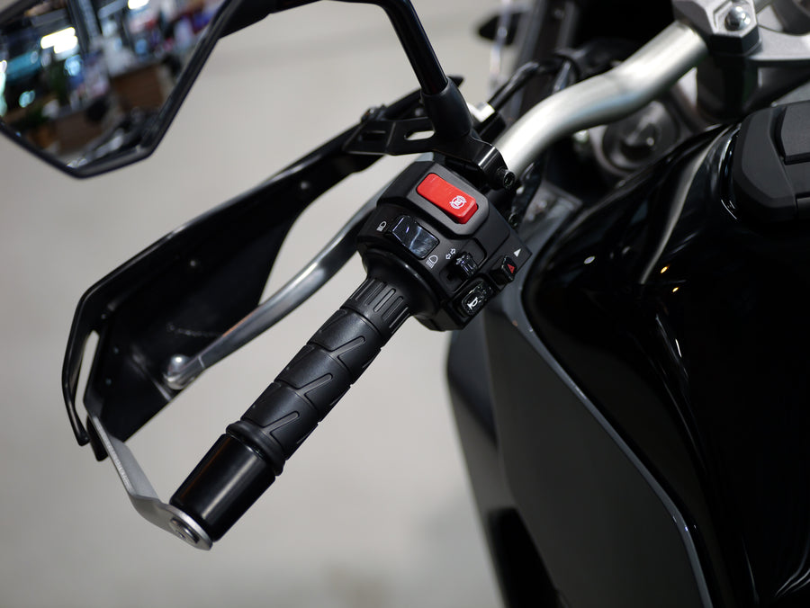 2026 KAWASAKI KLE500 SE