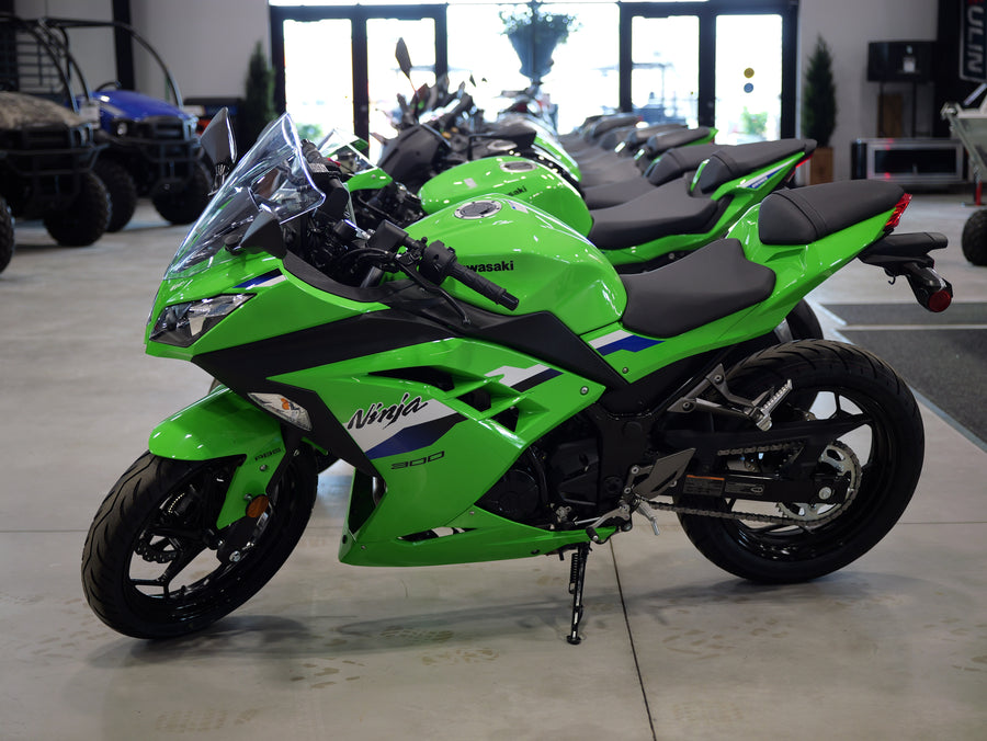 2026 KAWASAKI NINJA 300