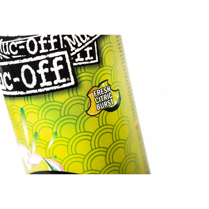 MUC-OFF HELMET FRESHENER FOAM ((AEROSOL))