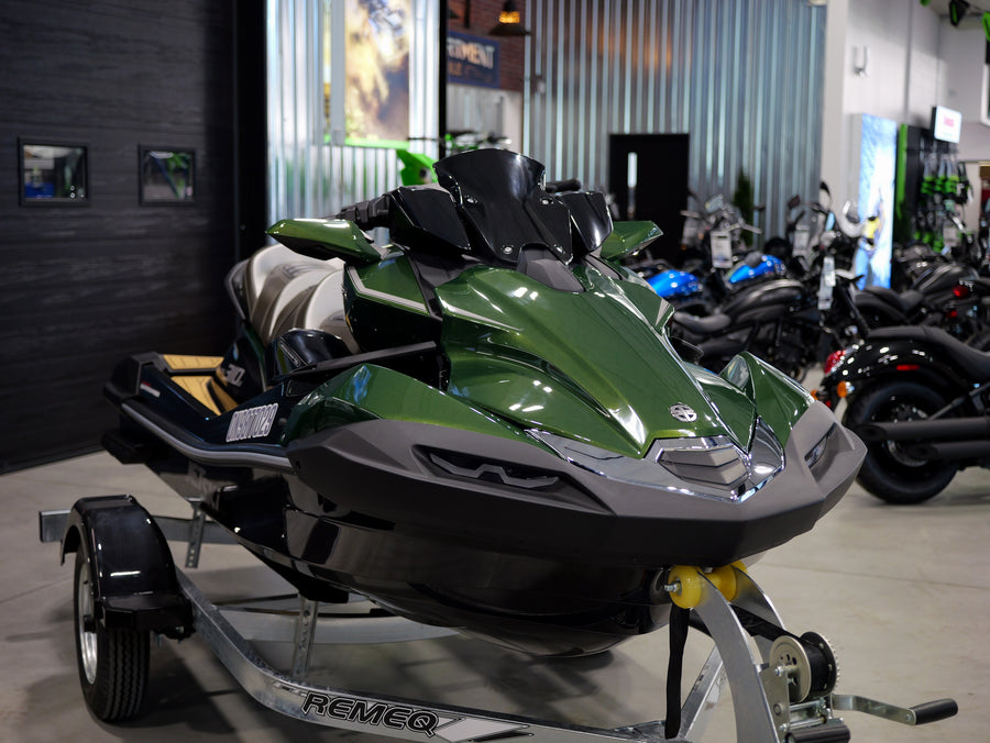 2025 KAWASAKI JET SKI ULTRA 310LX (PRE-OWNED)